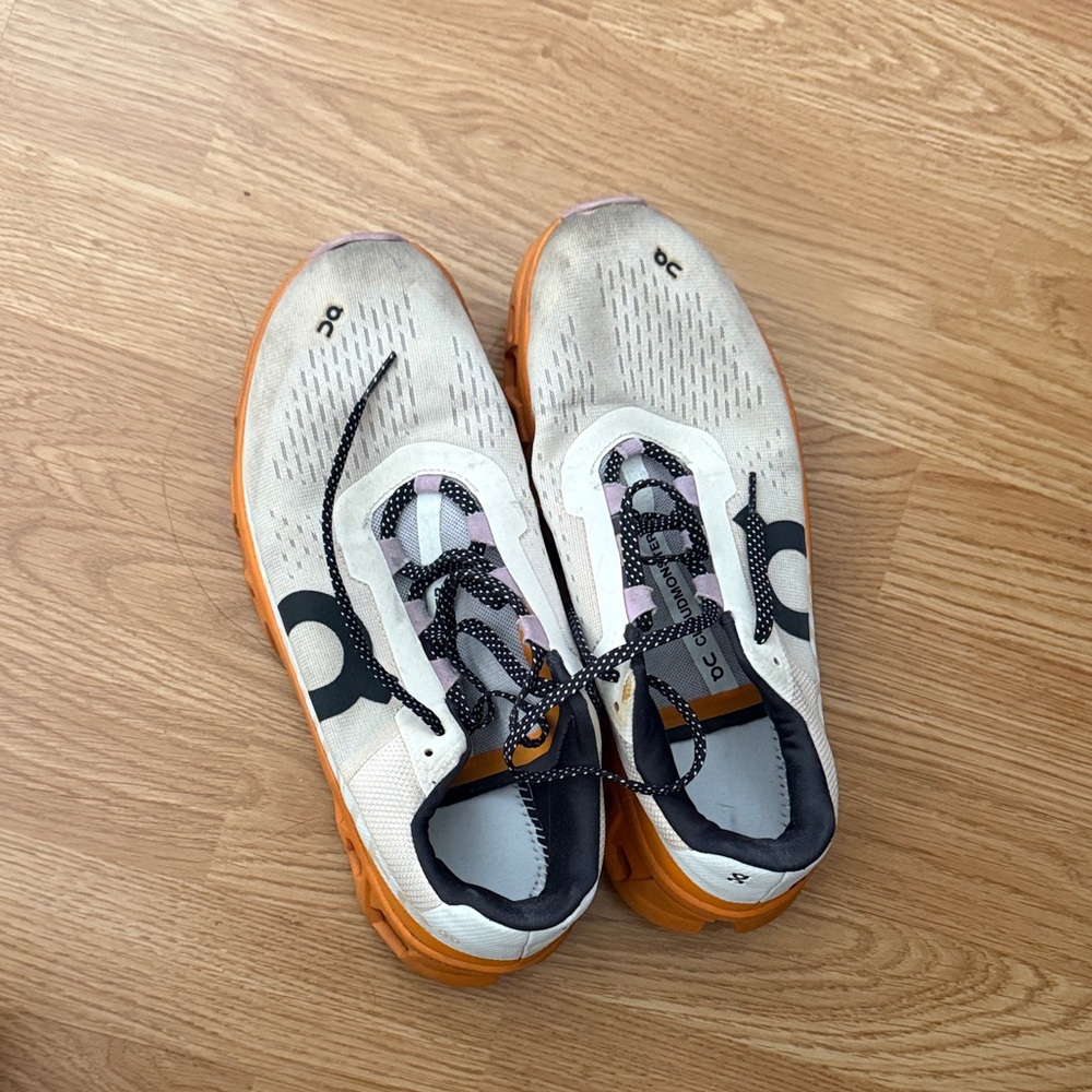 On Running Women's Cloudswift Athletic Shoes - White & Orange